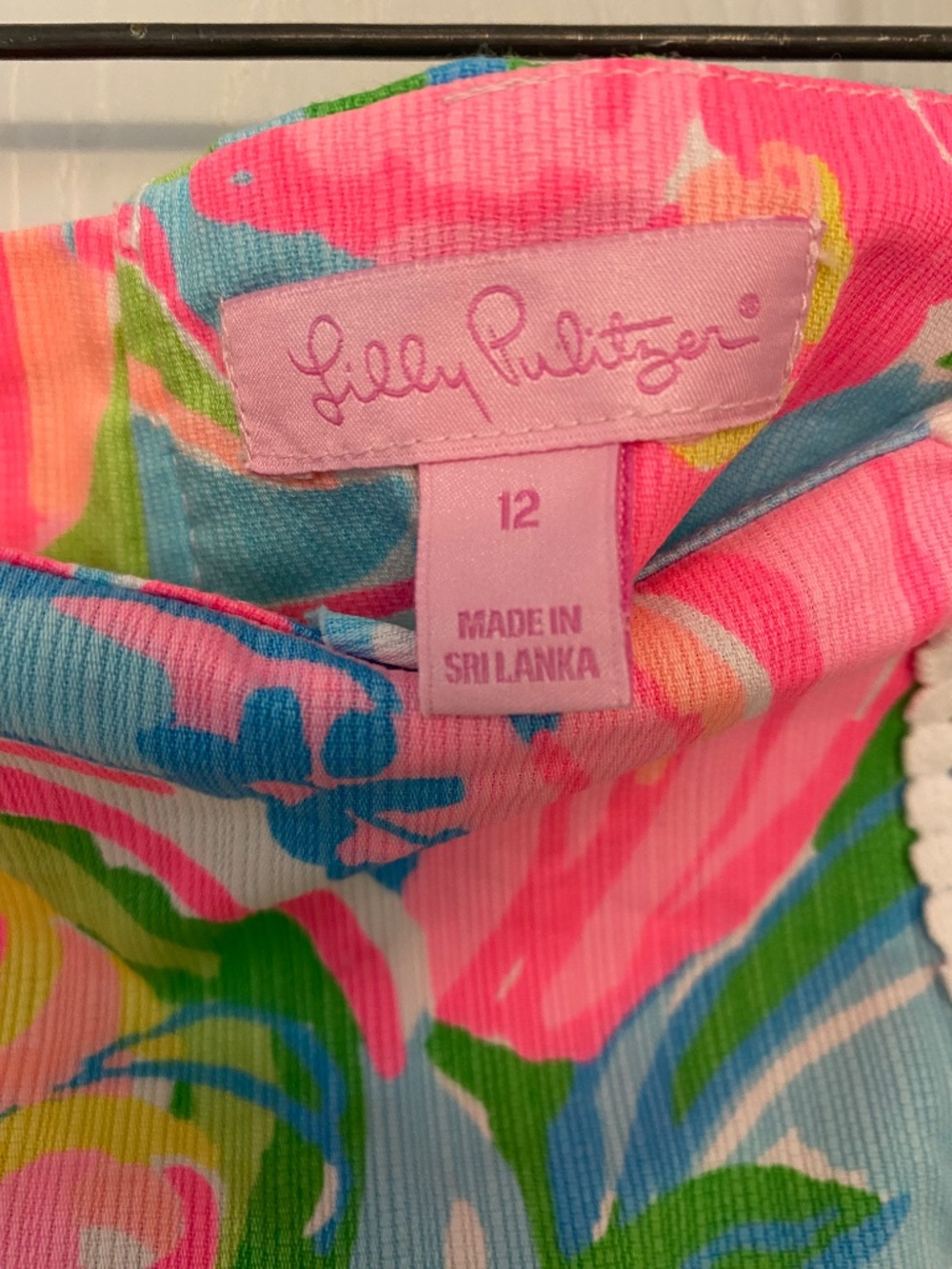 Lilly Pulitzer skirt, size 12, excellent condition, LINING REMOVED - Picture 3 of 3